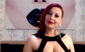 Redhead Lady Smoking On Webcam
