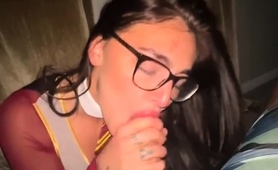 nerdy-stepsis-gives-blowjob-after-intense-anal-therapy
