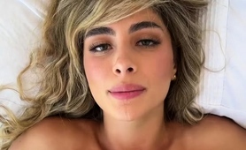 Bodacious beauty gives blowjob and gets banged POV style