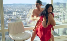 Voluptuous pornstar MILF passionate about hardcore sex